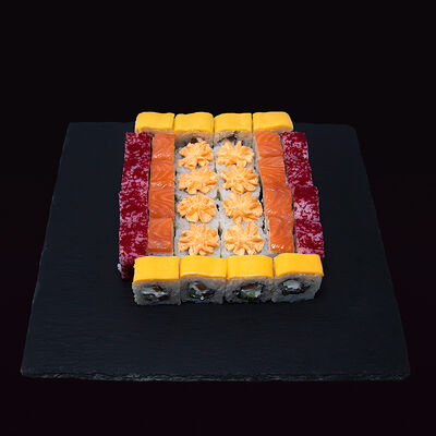 Сет Love is...(подарочный)(агр) в MARU по цене 1083 ₽