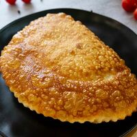 Чебурек по-итальянски в Чебуреки на Чайковского