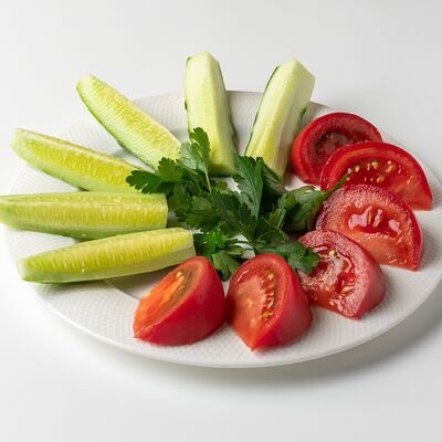Овощная нарезка в Кафе МилАриЯ по цене 429 ₽