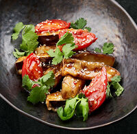 Хрустящие баклажаны с томатами в Mojo