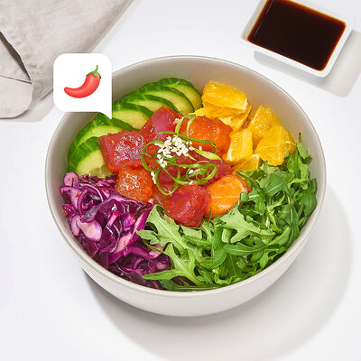 Поке спайси с лососем, тунцом и апельсином в Много лосося по цене 695