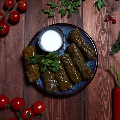 Долма классическая в Хинкальная Легенда по цене 680 ₽