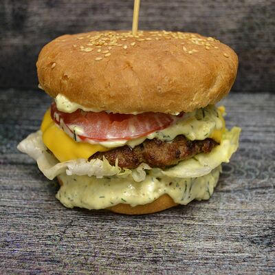 Бургер Скай Чиз в Ангар burger & fun по цене 345 ₽