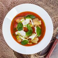 Томатный суп со страчателлой в Pizzapositana