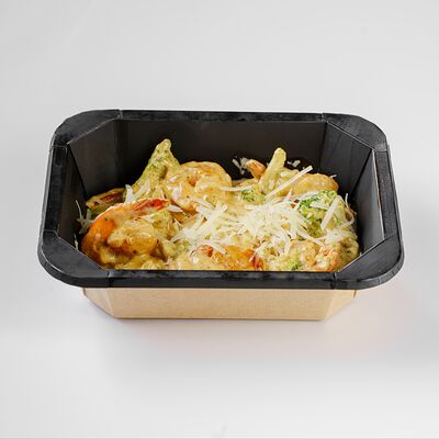 Креветка в сливочном соусев Везёт и повезёт по цене 950 ₽