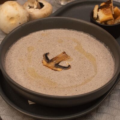Крем-Суп с шампиньонами в Кампус по цене 450 ₽