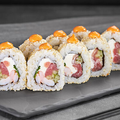 Креветка с тунцом в Суши Мастер по цене 329