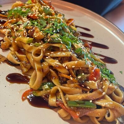 Удон в TARELKA по цене 490 ₽