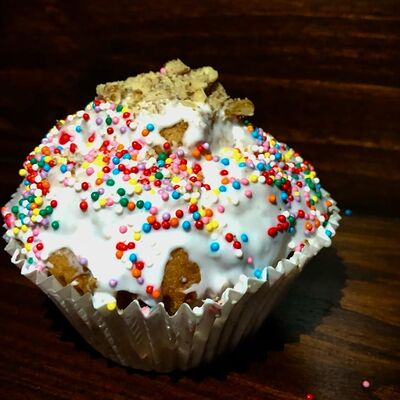 Кекс грецкий орех пасхальный в Даниш пекарня по цене 199 ₽