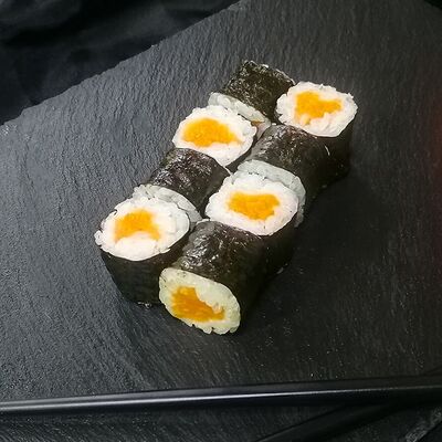 Ролл с лососем в Sushiko по цене 449 ₽