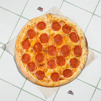 Пеперони в Epic Pizza