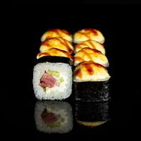 Запеченный с тунцом в Sushiman