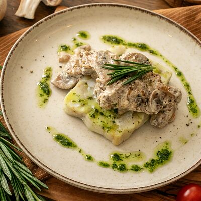 Филе минтая под шубой из грибов в Шампурико Kitchen по цене 351 ₽