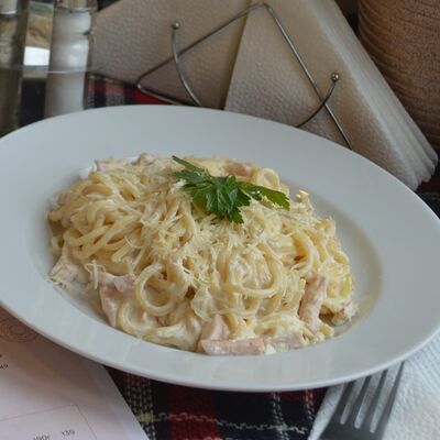 Паста Карбонара в КАФЕ time по цене 279 ₽