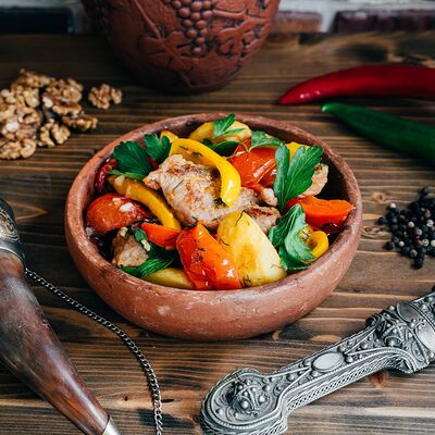 Оджахури из курицы в Шардени по цене 650 ₽