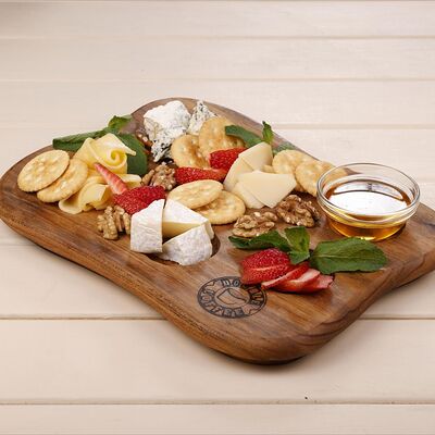 Сырное плато в Double Coffee по цене 7450 ₸