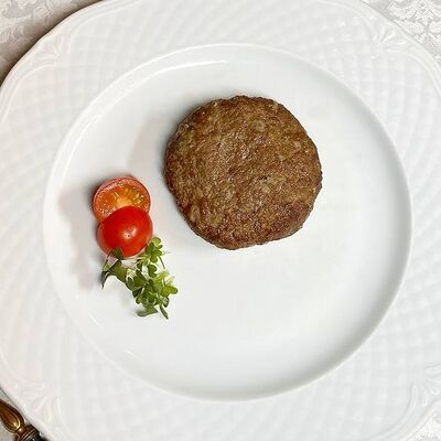 Котлета мясная в Васнецовъ по цене 367 ₽