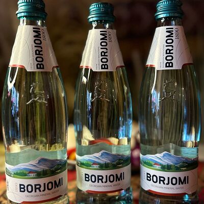 Вода Borjomi в Гамарджоба по цене 280 ₽