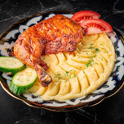 Окорочок с гарниромв Чайхана Плов центр по цене 475 ₽