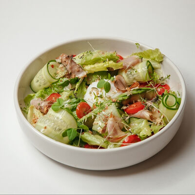 Салат с утиным филе в Сны любимого кота по цене 650 ₽