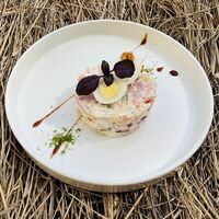 Оливье на выборв Кафе Театральное