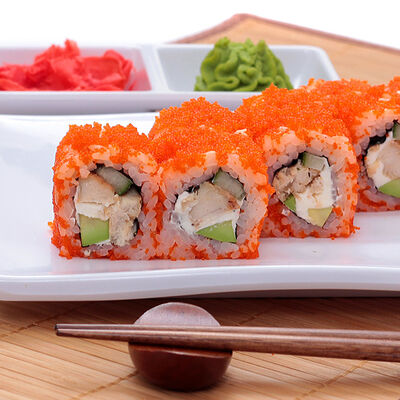 Ролл Калифорния чикенв Sushiwoker по цене 435 ₽