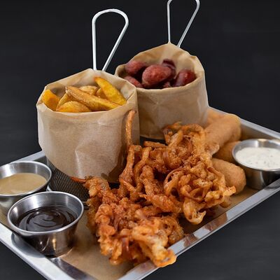 Хит сезона в Gellert Bar по цене 1320 ₽