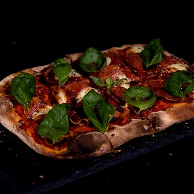 Пепперони в Imna Lounge по цене 790 ₽