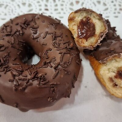 Три шоколада в Lucky donuts по цене 75 ₽