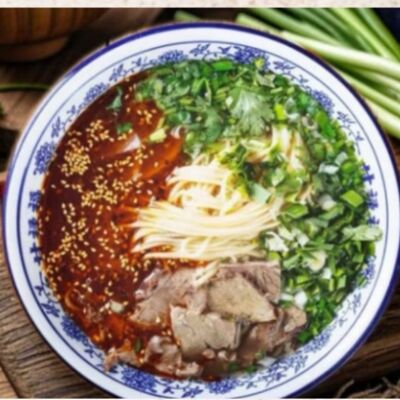 С2 Рамён с пшеничной лапшой и говядиной (острый) в Ван шифу по цене 588 ₽