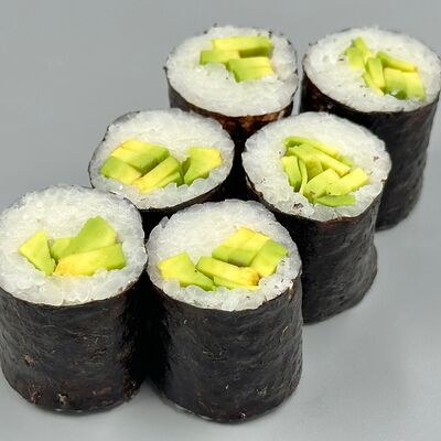 Ролл Авокадо маки в Avokado sushibar по цене 270 ₽