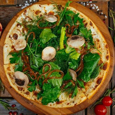 Лахмаджун с сыром и трюфелем в Дади по цене 680 ₽