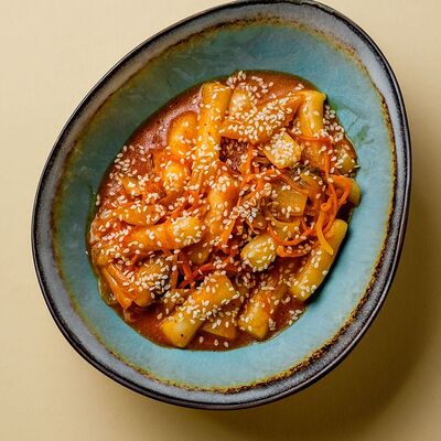 Токпокки в Lee's Food по цене 699 ₽