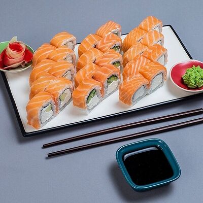 Сет Филадельфия в ROLLS KING SUSHI KINGDOM по цене 3552 ₽