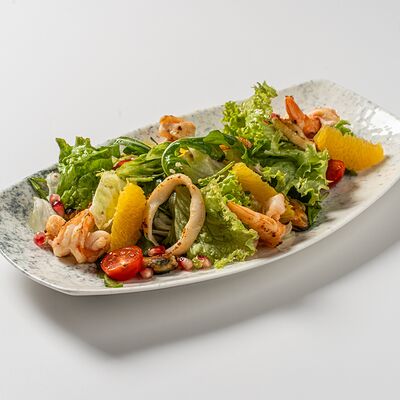 Фирменный Миндаль с морепродуктами в Миндаль по цене 1140 ₽