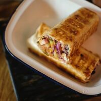 Нежная курочка в BANKSY BAR