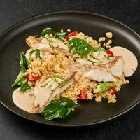 Филе морского окуня с табуле и соусом велюте в Игристые