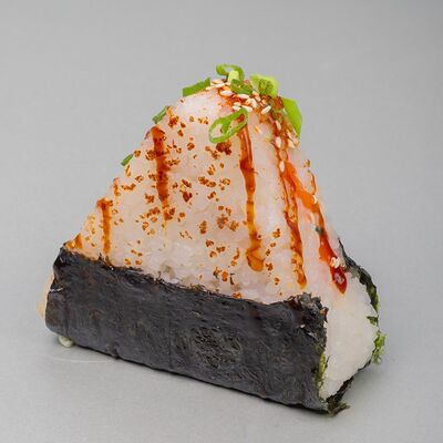 Онигири с форелью в Городовой Идзакая по цене 380 ₽