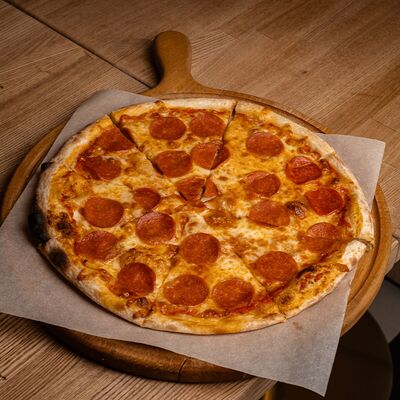 Пицца Пепперони 30см в Polla Vina по цене 745 ₽