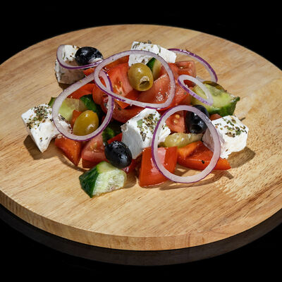 Салат Греческий в Lucky Pizza по цене 299 ₽