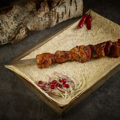 Шашлык из свиной шеи в Campus Grill по цене 680 ₽