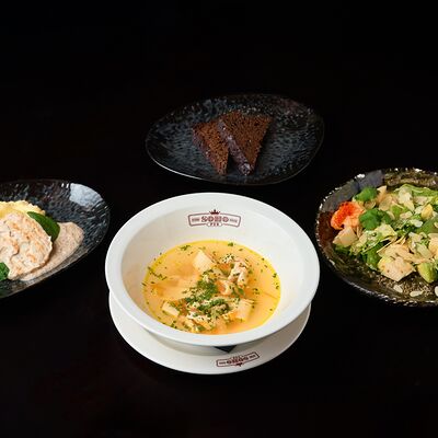 Обед № 3 в Сохо по цене 1330 ₽