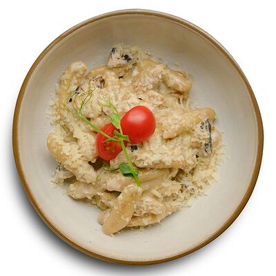 Паста с куриным филе и грибамив Горький по цене 869 ₽