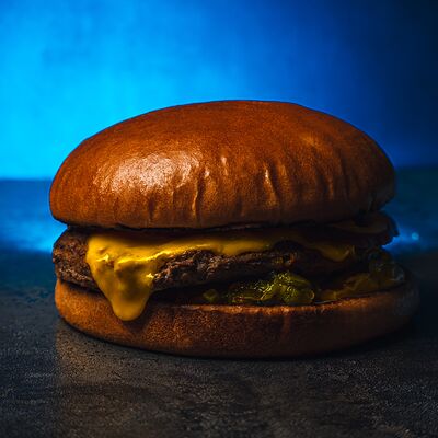 Бургер в Mamishov Food по цене 390 ₽