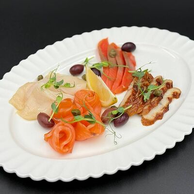Рыбное ассорти в Debrett по цене 3288 ₽