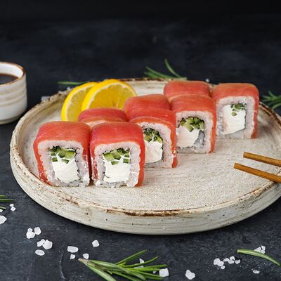 Ролл Филадельфия с тунцом в SUSHIBOX по цене 459 ₽