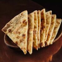 Фокачча с пармезаном в Мона