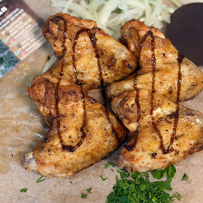 Крылышки куриные в Мангал & Бар по цене 315 ₽