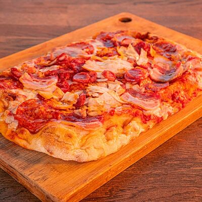 Римская пицца Супермясная в Бар Крафт 1.0 по цене 850 ₽