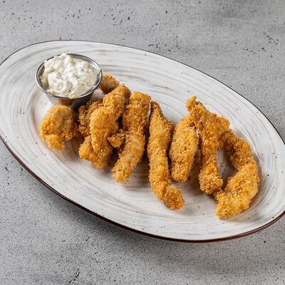 Куриные стрипсы с чесночным соусом в Раковарня на Пятницкой по цене 620 ₽